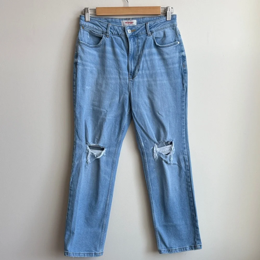 Wrangler High Rise True Straight Crop Jeans